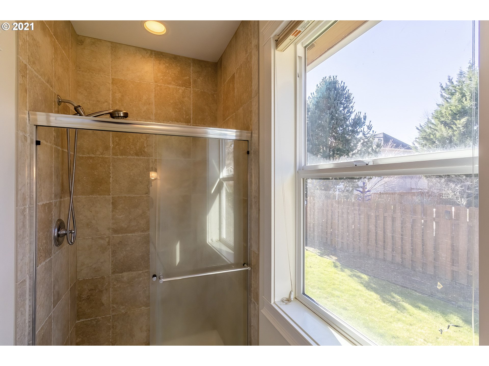 882 Northwest Angel Heights Road Stevenson, WA 98648 - Photo 20 of 32
