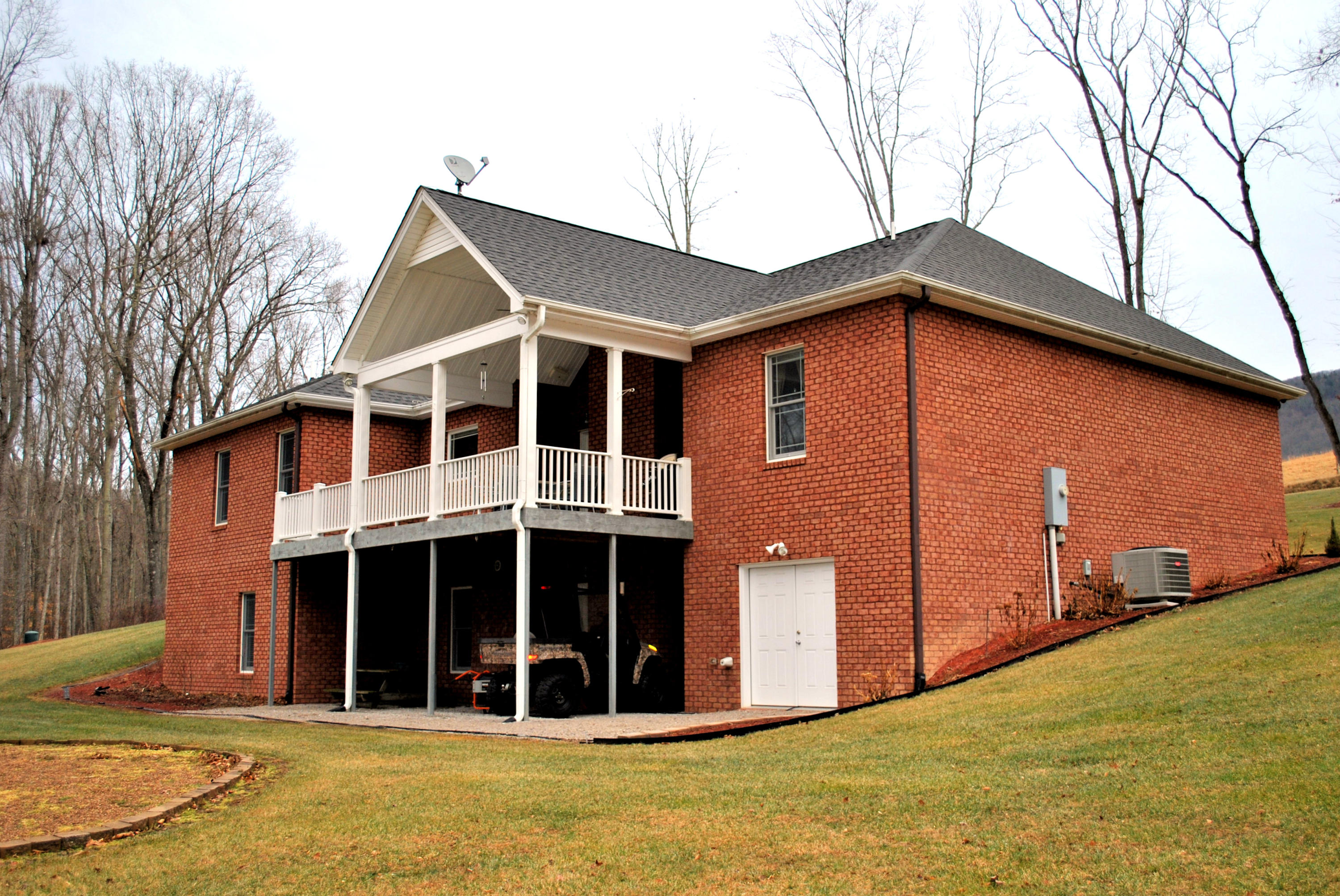 4551 Northside Road Newport, VA 24128 - Photo 12 of 91 Back
