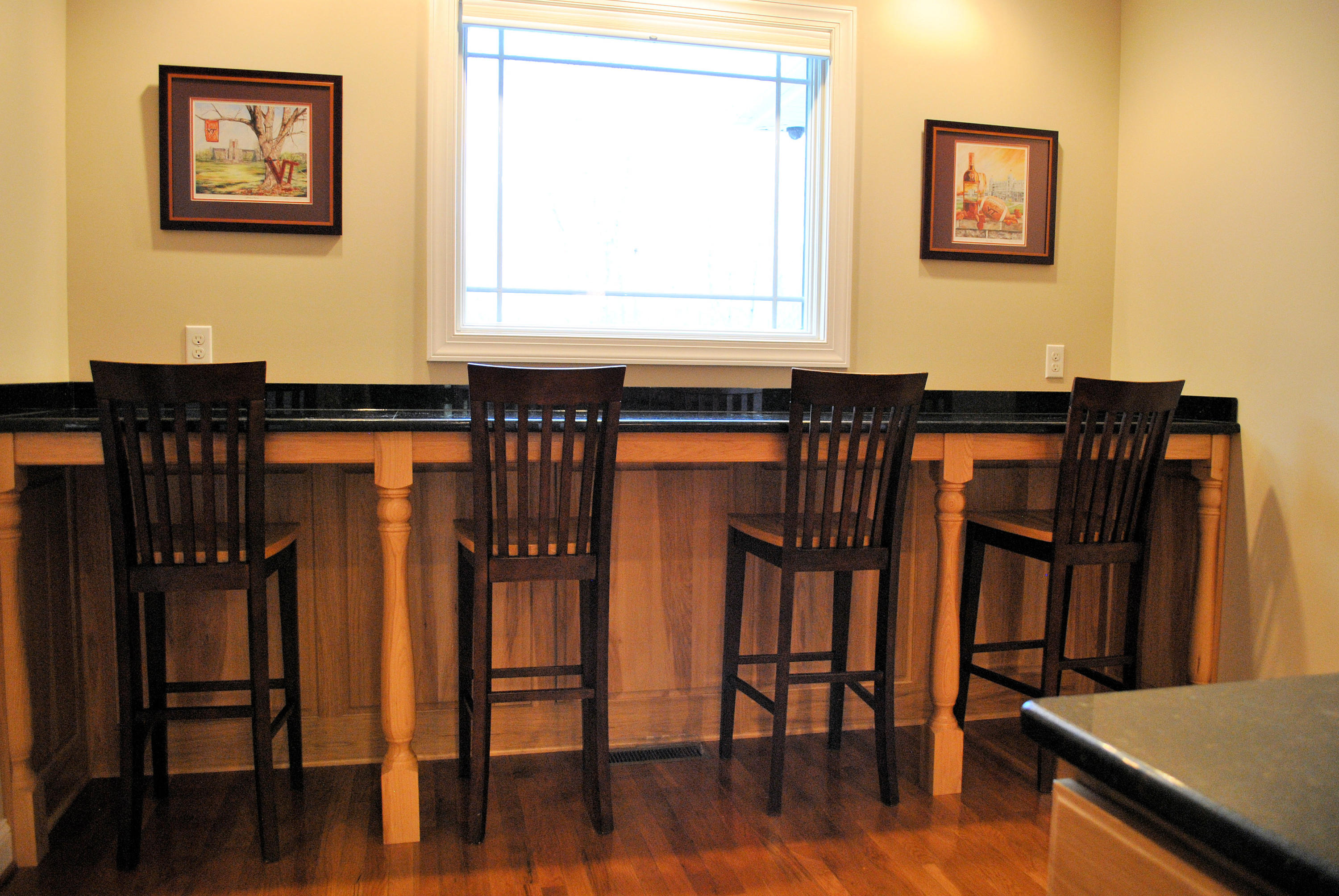 4551 Northside Road Newport, VA 24128 - Photo 33 of 91 Breakfast Bar