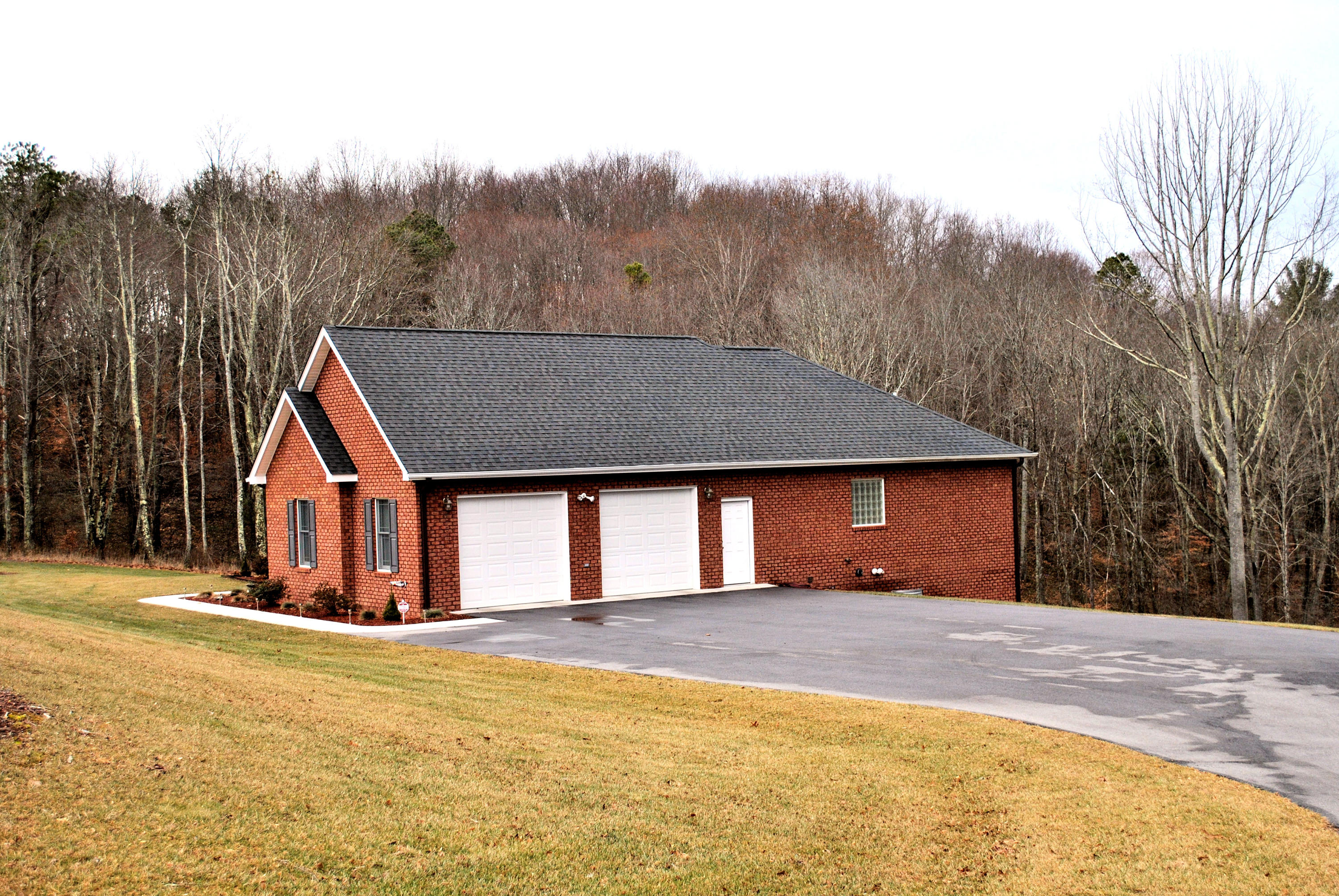 4551 Northside Road Newport, VA 24128 - Photo 6 of 91 2-Car Oversized Garage