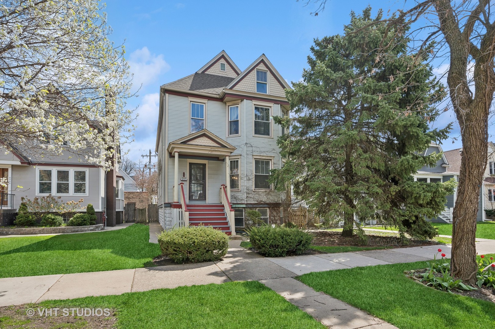 4035 North Harding Avenue Chicago, IL 60618 - Photo 1 of 29 Gallery Image 1