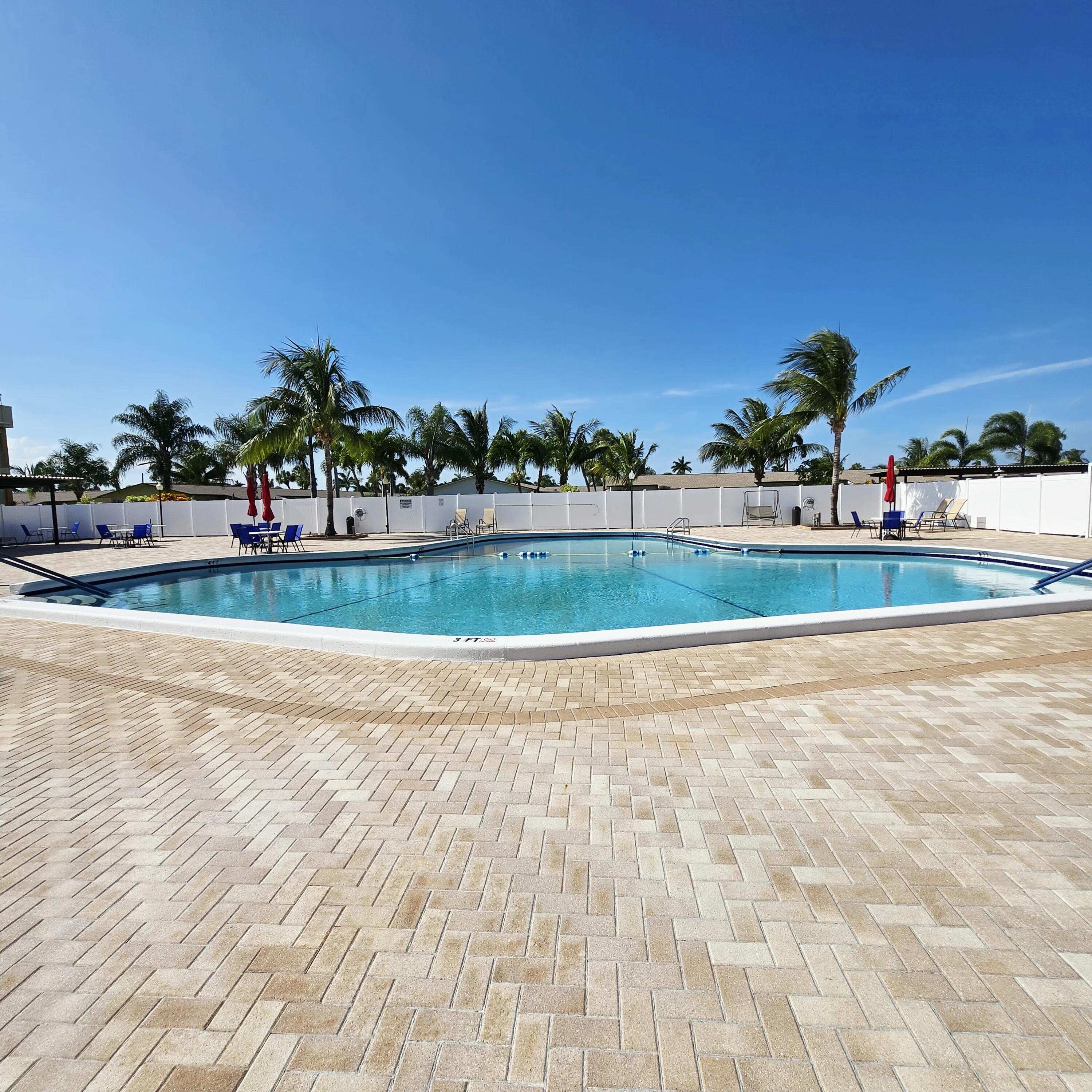 2930 Crosley Drive East, Unit C West Palm Beach, FL 33415 - Photo 16 of 21