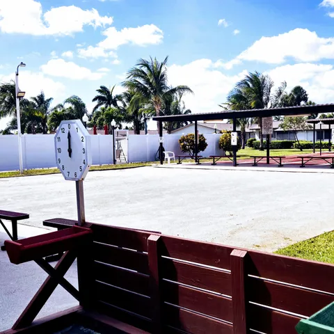 $1,400 | 2930 Crosley Drive East, Unit C, West Palm Beach, FL 33415