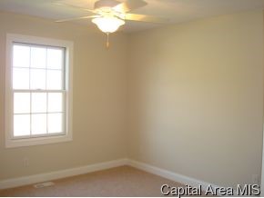 2704 Whiteside Place Springfield, IL 62711 - Photo 10 of 12 Gallery Image 10
