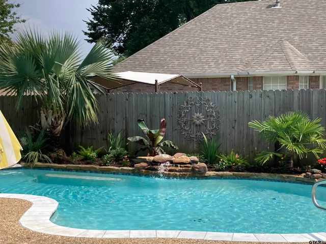 $455,000 | 1208 West Rieck Road, Tyler, TX 75703