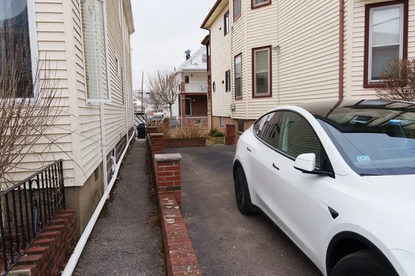 $3,960 | 11 Bowdoin Street, Unit 2, Medford, MA 02155