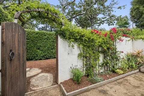 $3,980,000 | 690 Lincoln Avenue, Palo Alto, CA 94301