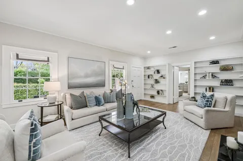 $3,980,000 | 690 Lincoln Avenue, Palo Alto, CA 94301