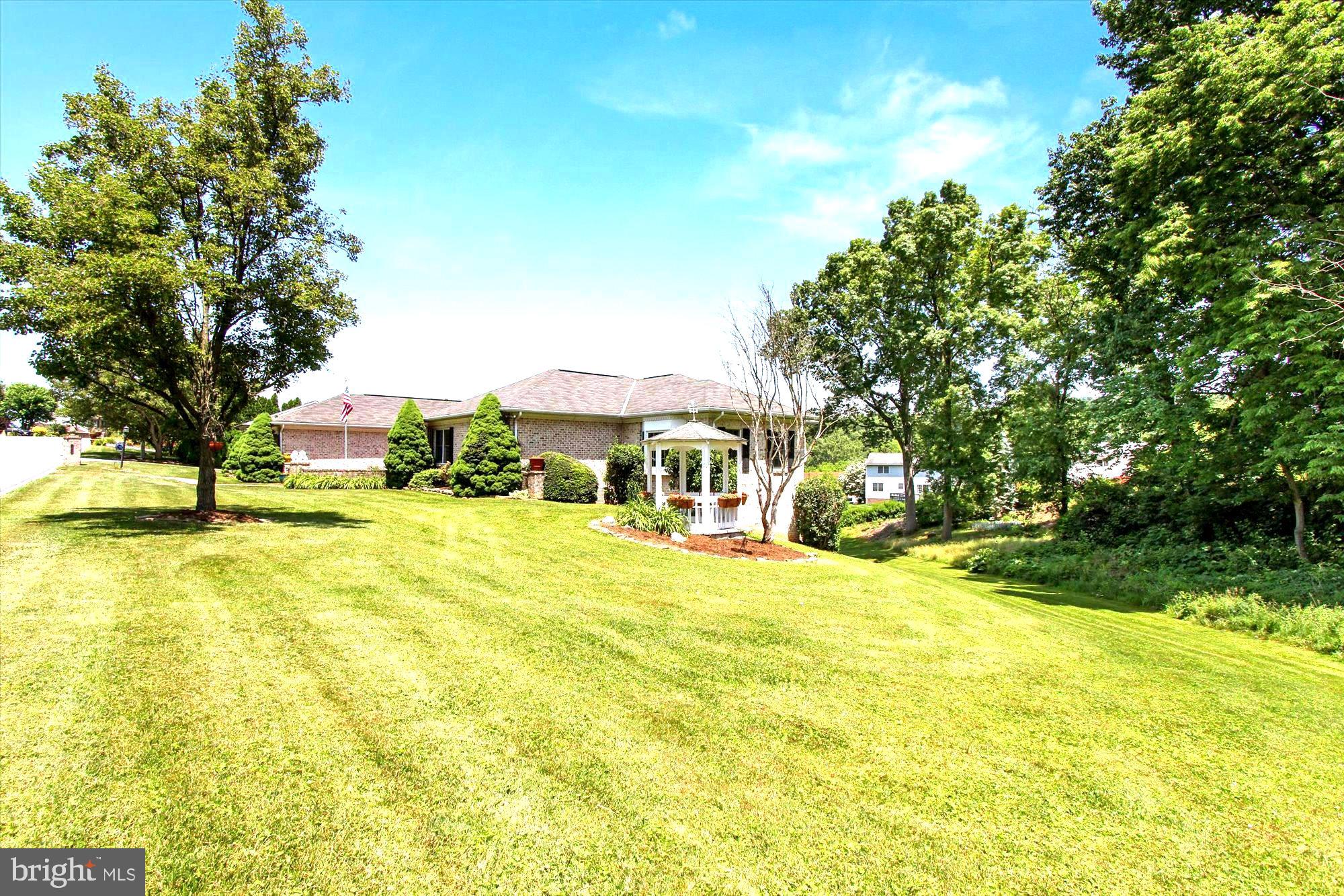 1310 Toann Road York, PA 17403 - Photo 6 of 61 Gallery Image 6