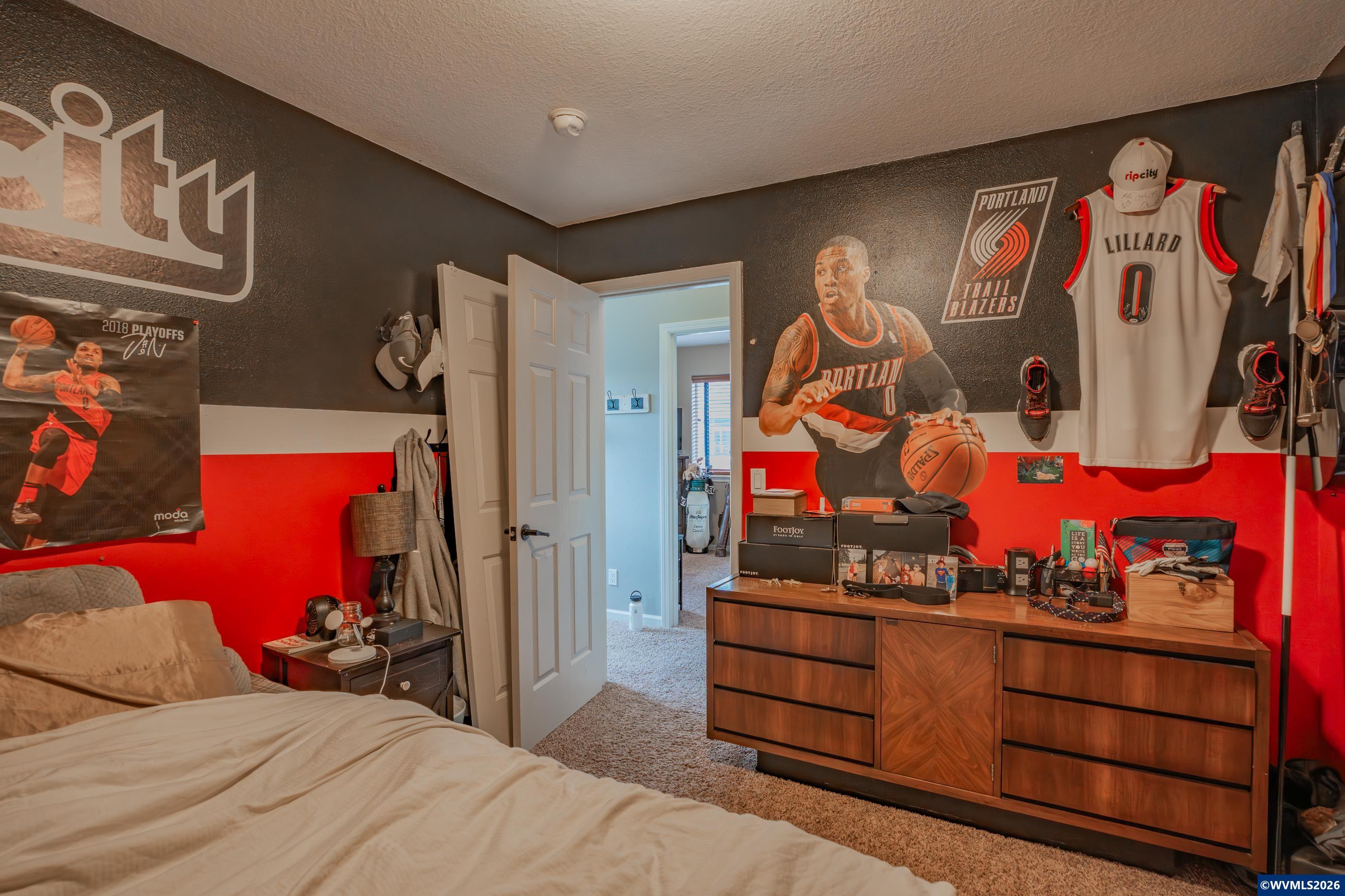 2147 Steelhead Court Lebanon, OR 97355 - Photo 27 of 34