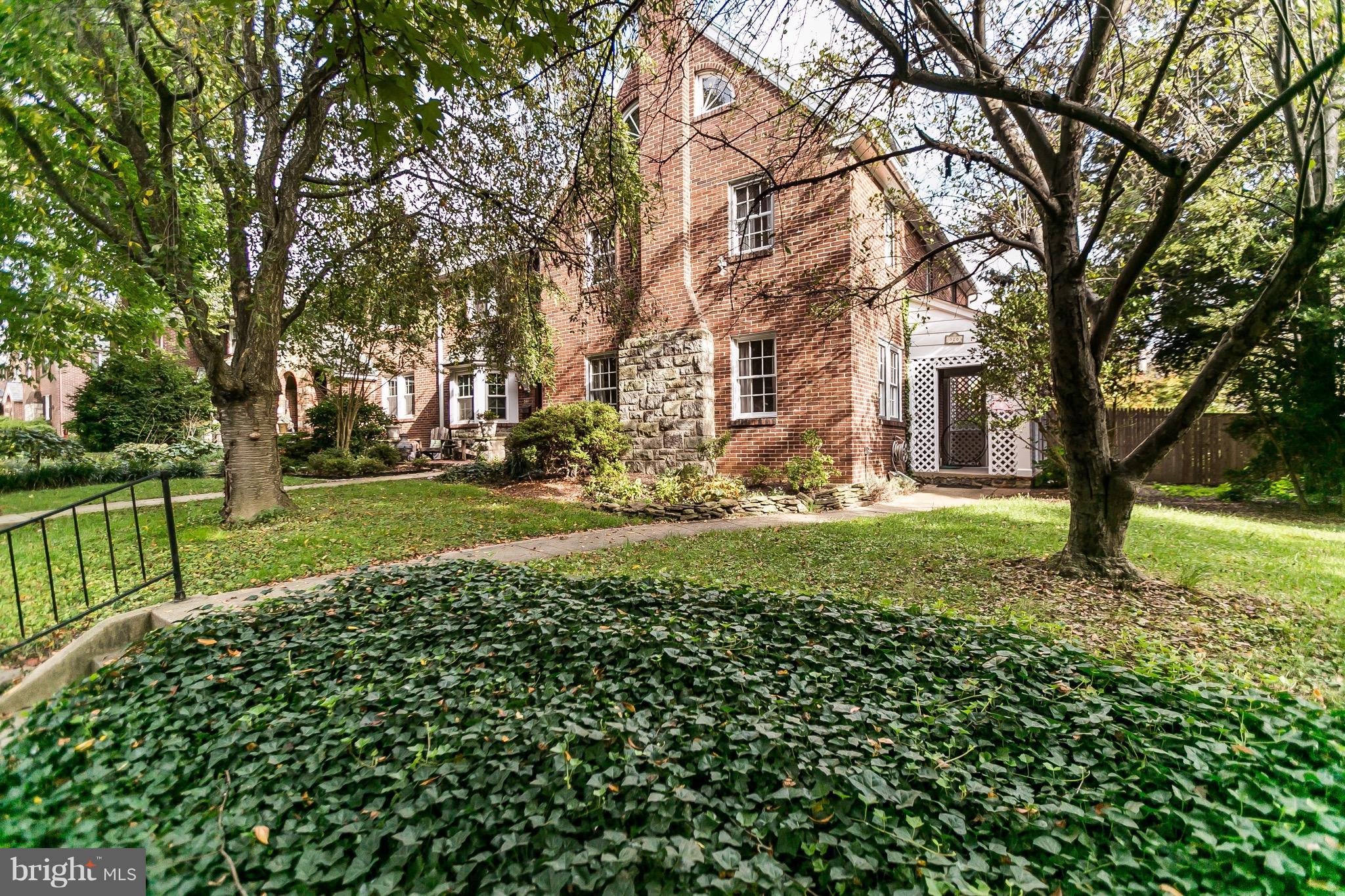 320 Dunkirk Road Baltimore, MD 21212 - Photo 1 of 27 Exterior (Front)