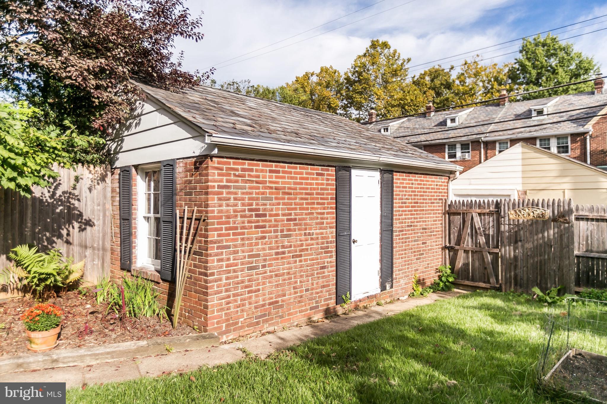 320 Dunkirk Road Baltimore, MD 21212 - Photo 24 of 27 Detached Garage