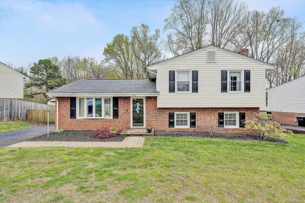 $319,950 | 1740 Parker Lane, Vinton, VA 24179