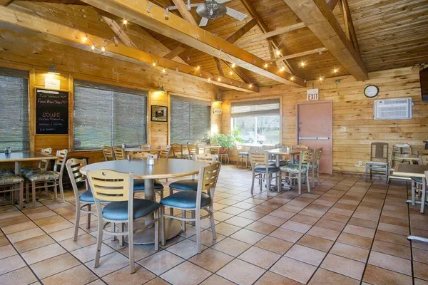 $795,000 | 5164 Monroe Road, Pentwater, MI 49449