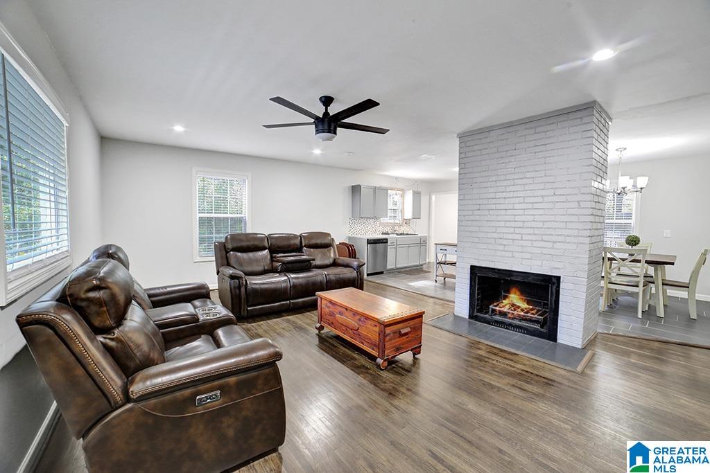 208 Spring Avenue Birmingham, AL 35213 - Photo 3 of 24