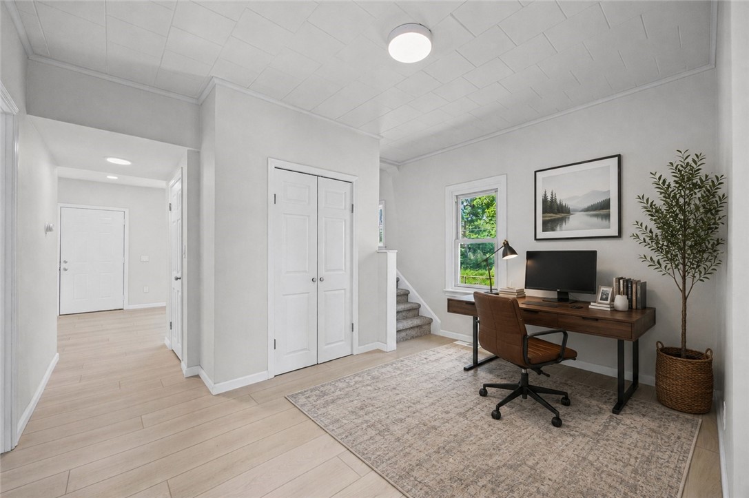 714 Otis Street Rochester, NY 14606 - Photo 18 of 38 Virtually Staged office