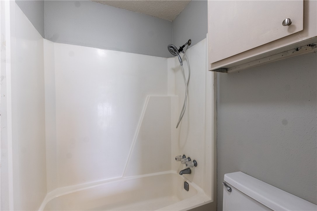 2000 Kazmeier, Unit 26 Bryan, TX 77802 - Photo 12 of 14