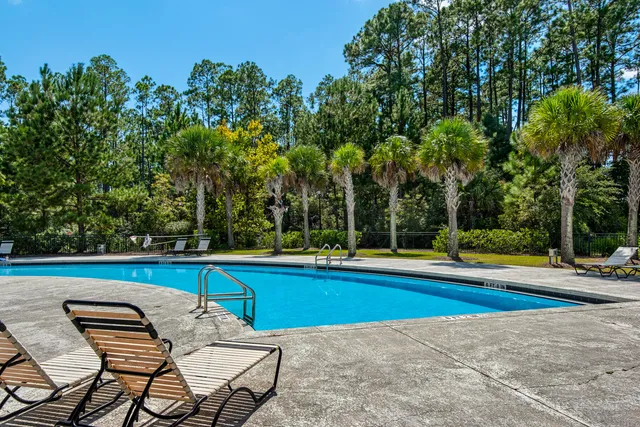 $1,850 | 112 Date Palm Lane, Freeport, FL 32439