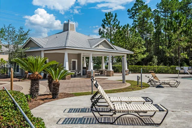 $1,850 | 112 Date Palm Lane, Freeport, FL 32439