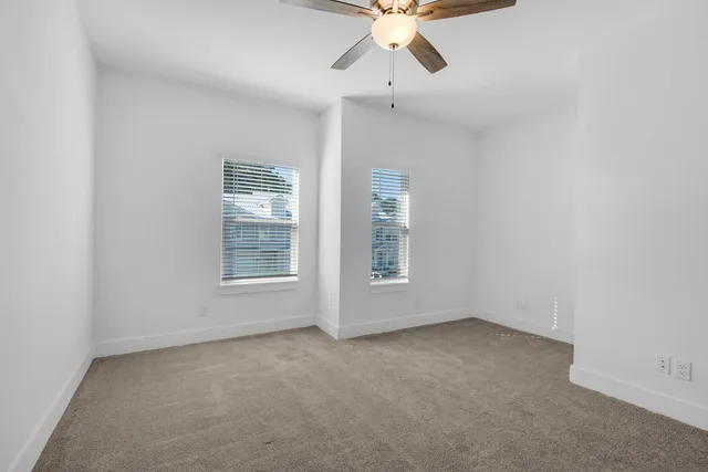 $1,850 | 112 Date Palm Lane, Freeport, FL 32439