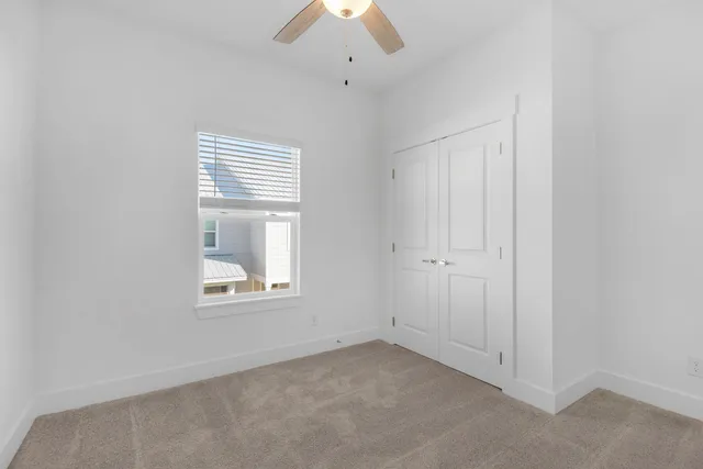 $1,850 | 112 Date Palm Lane, Freeport, FL 32439