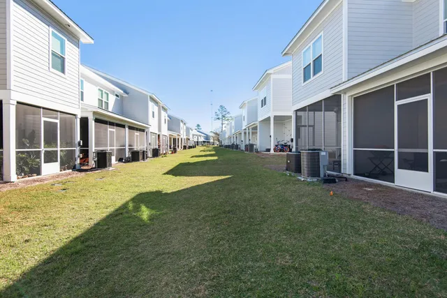 $1,850 | 112 Date Palm Lane, Freeport, FL 32439