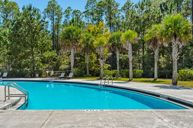 $1,850 | 112 Date Palm Lane, Freeport, FL 32439