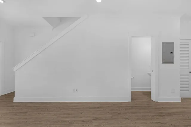 $1,850 | 112 Date Palm Lane, Freeport, FL 32439