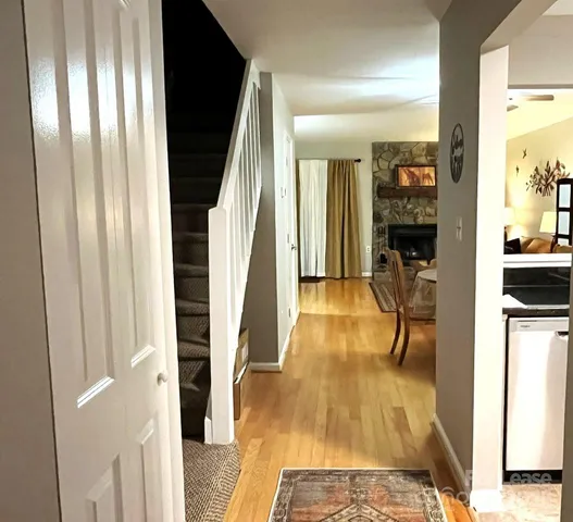 $2,200 | 8103 Circle Tree Lane, Charlotte, NC 28277