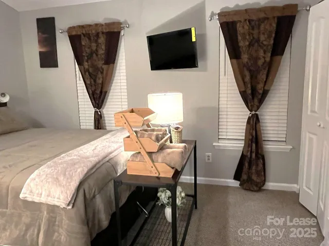 $2,200 | 8103 Circle Tree Lane, Charlotte, NC 28277