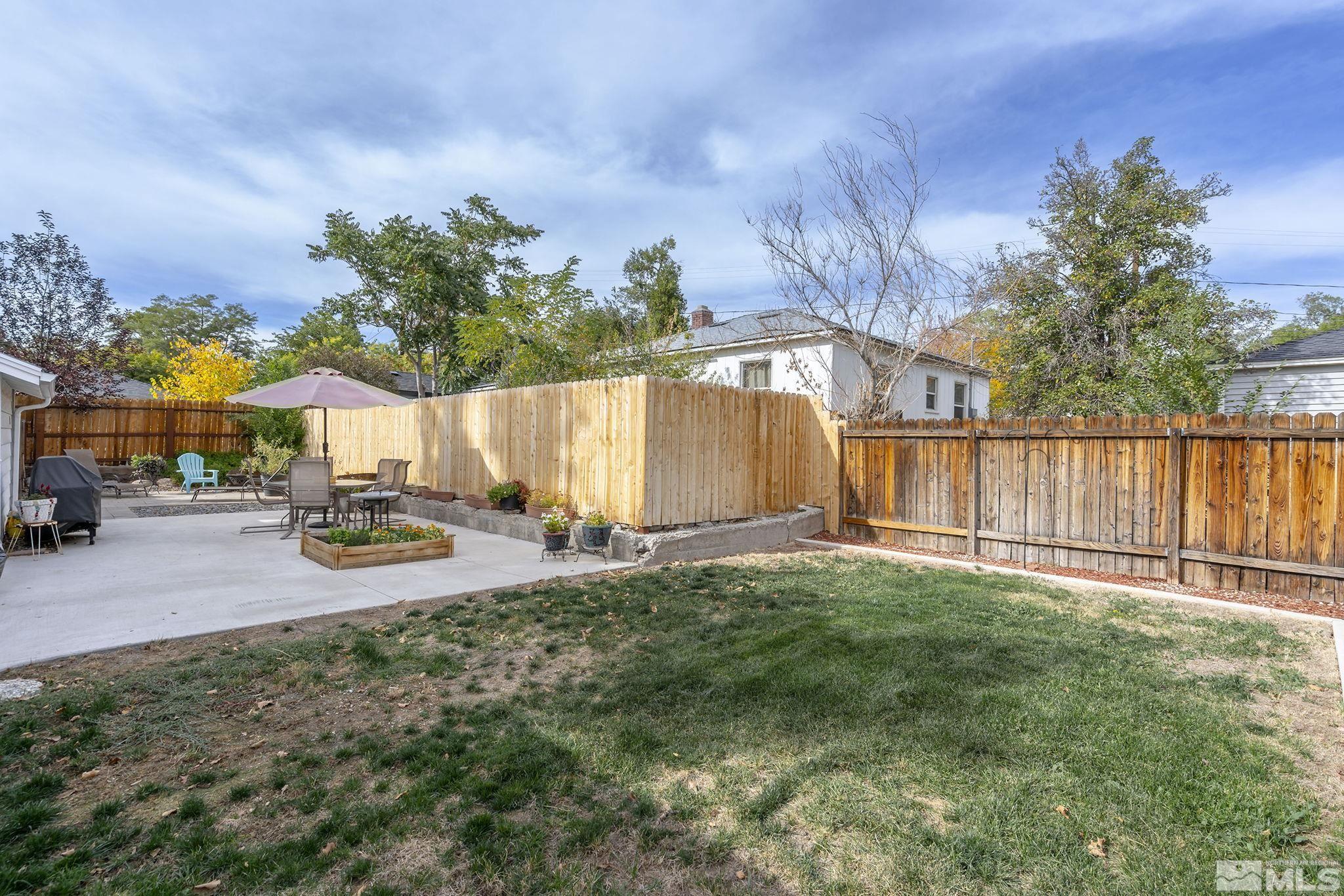 629 West 11th Street, Unit RENO Reno, NV 89503 - Photo 15 of 18 a view of backyard with swimming pool and seating space