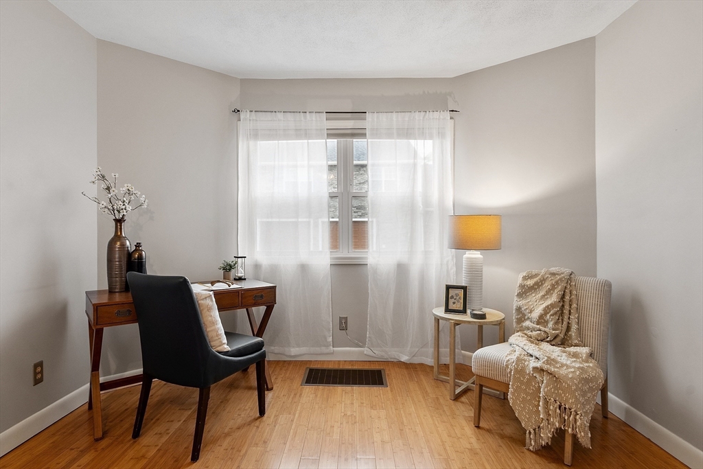 18 Elm Road Everett, MA 02149 - Photo 6 of 27 Gallery Image 6
