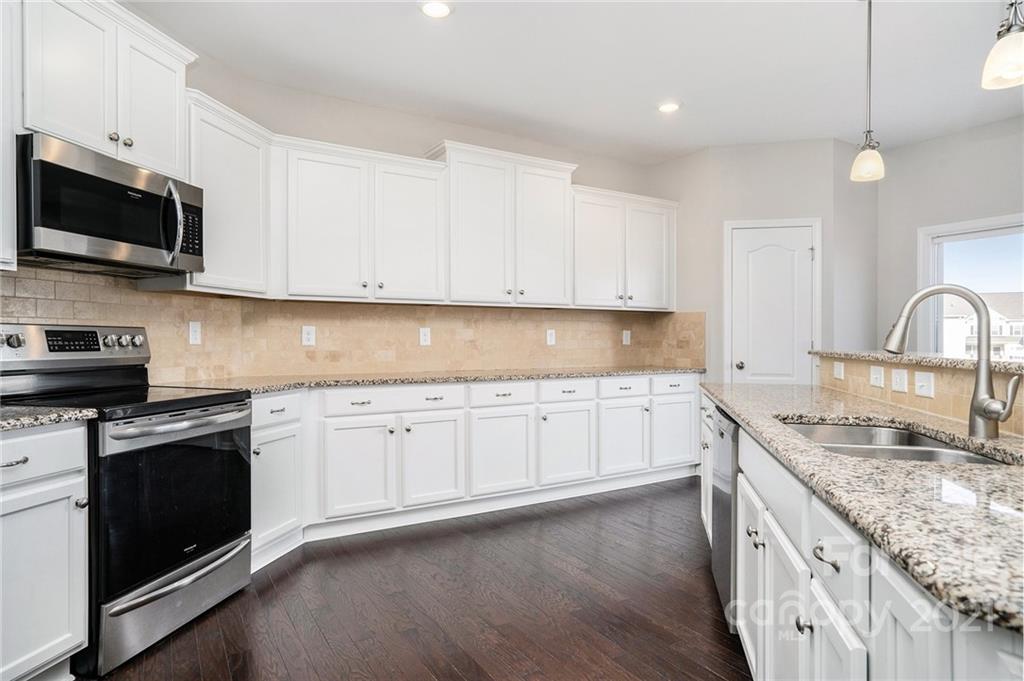 13331 Roderick Drive Huntersville, NC 28078 - Photo 8 of 25 Gallery Image 8