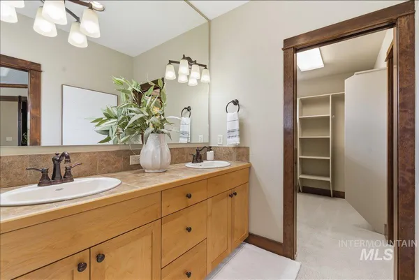 $605,000 | 369 East Wexford Lane, Eagle, ID 83616