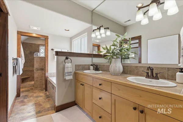 $605,000 | 369 East Wexford Lane, Eagle, ID 83616