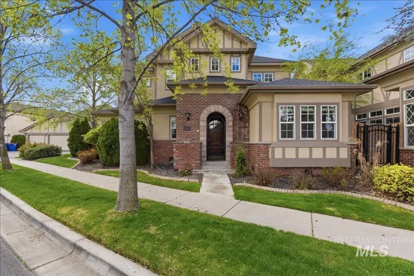 $605,000 | 369 East Wexford Lane, Eagle, ID 83616