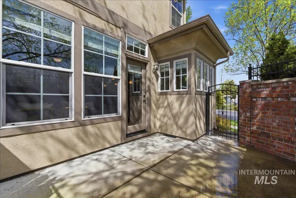 $605,000 | 369 East Wexford Lane, Eagle, ID 83616