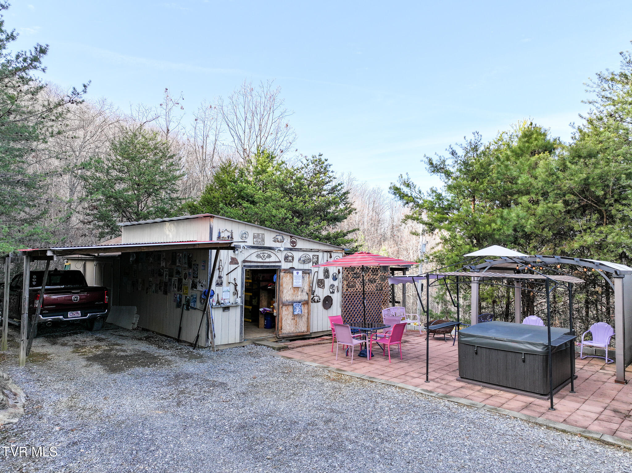 1243 Applewood Road Newport, TN 37821 - Photo 13 of 60 DJI_20251220165635_0434_D