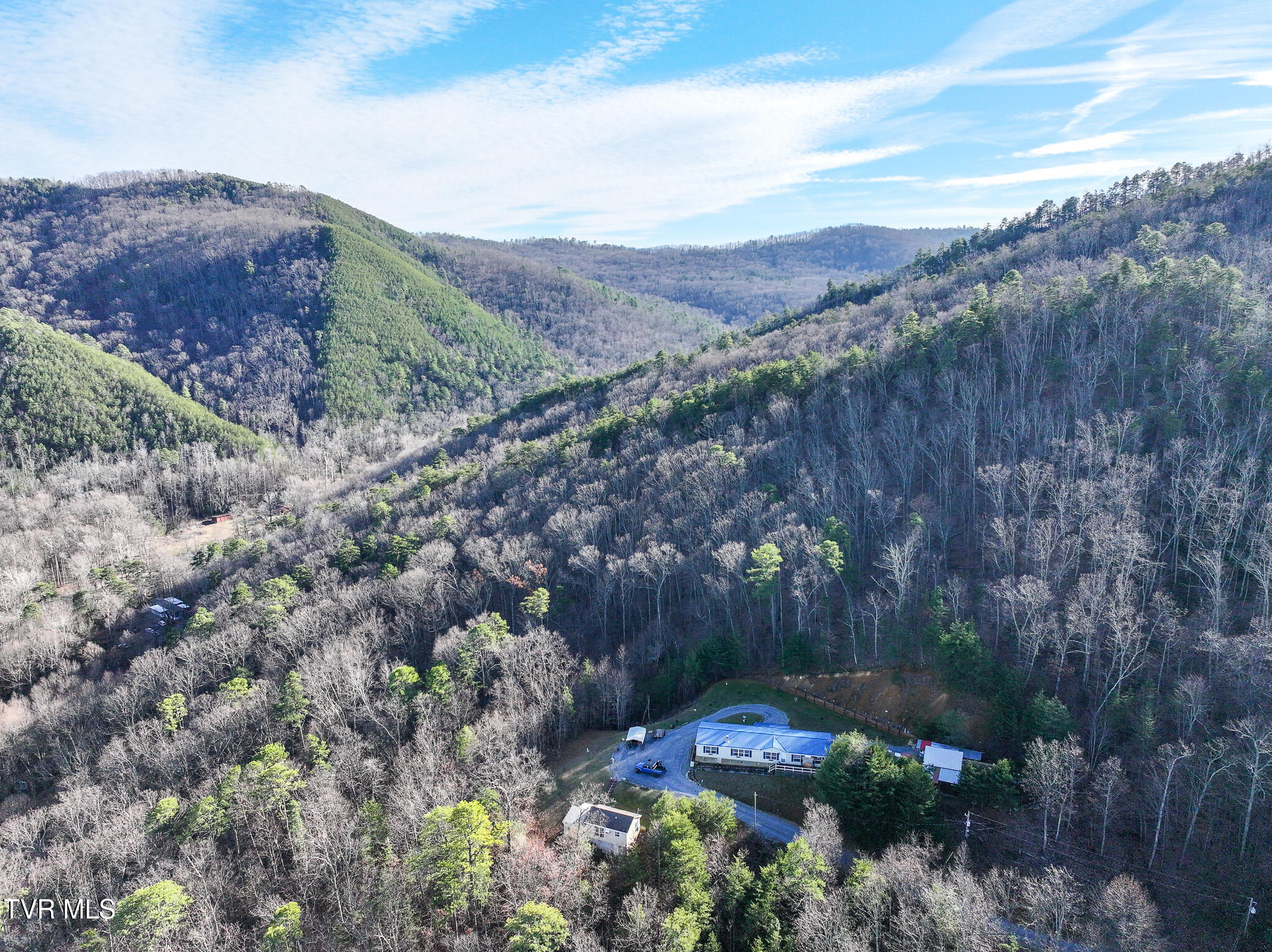 1243 Applewood Road Newport, TN 37821 - Photo 17 of 60 DJI_20251220170901_0467_D