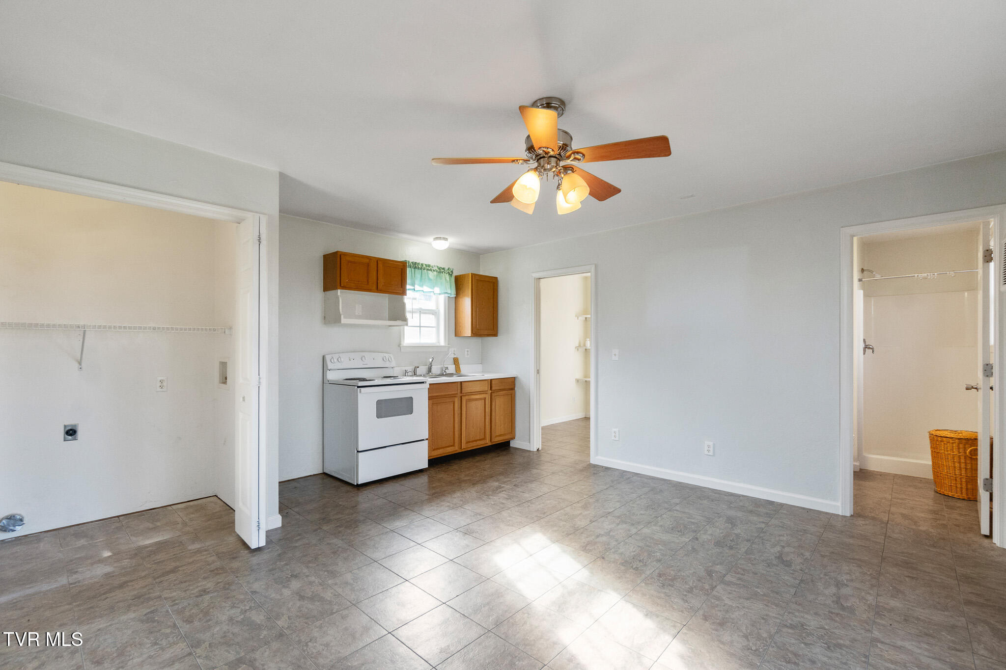 1243 Applewood Road Newport, TN 37821 - Photo 57 of 60 DSC05434