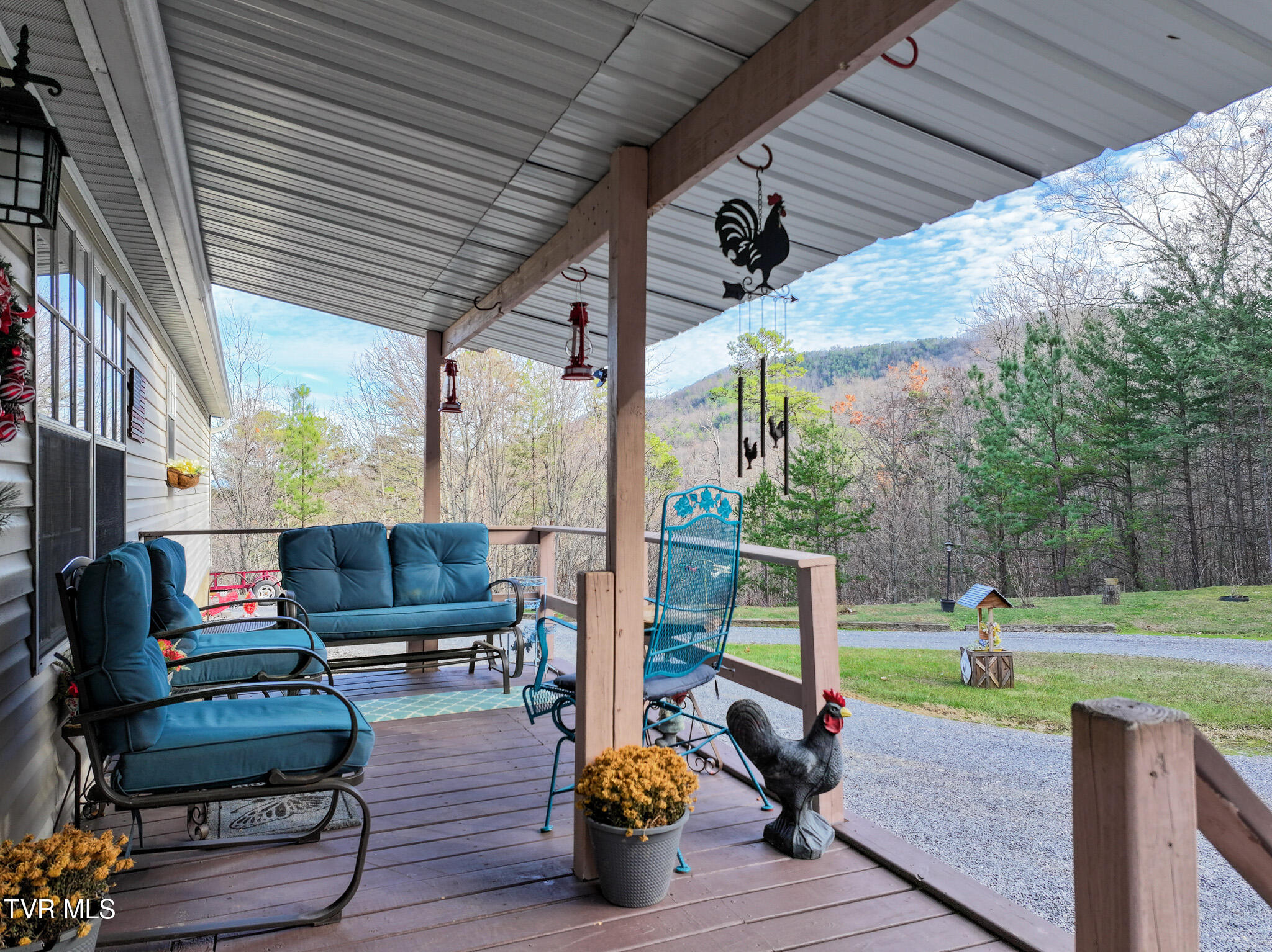 1243 Applewood Road Newport, TN 37821 - Photo 8 of 60 DJI_20251220165124_0418_D