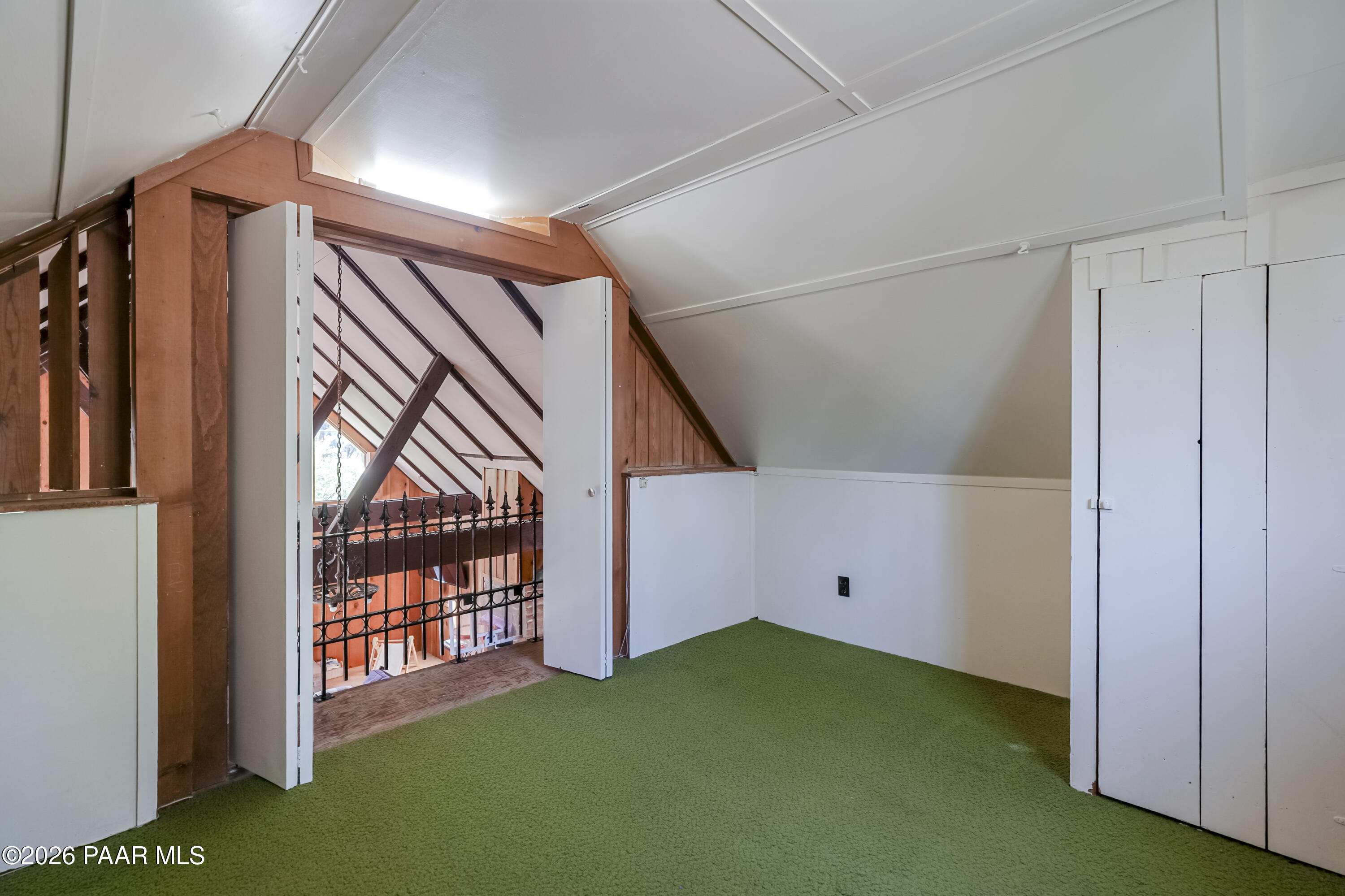 902 Hemlock Avenue Prescott, AZ 86303 - Photo 24 of 37 Loft/Family Room 2