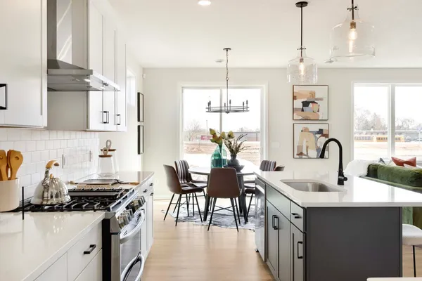 $577,795 | 3468 Knightsbridge Trail Lake North, Lake Elmo, MN 55042