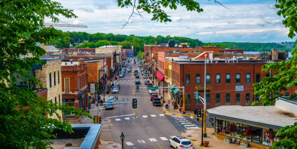 $577,795 | 3468 Knightsbridge Trail Lake North, Lake Elmo, MN 55042