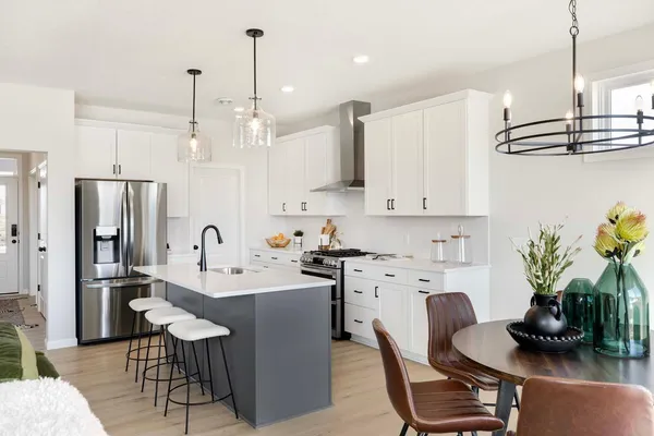 $577,795 | 3468 Knightsbridge Trail Lake North, Lake Elmo, MN 55042