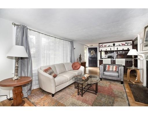 166 Captain Peirce Road Scituate, MA 02066 - Photo 7 of 20 Gallery Image 7