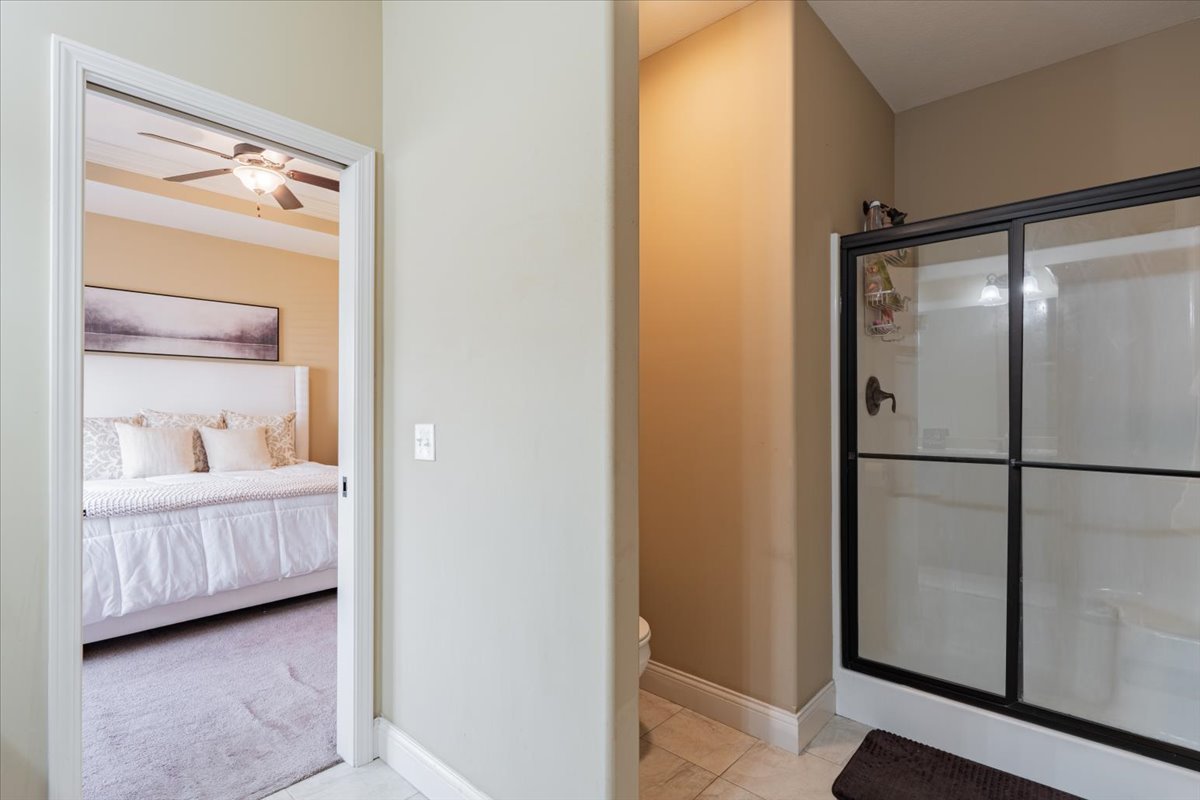 2020 Escalade Road Bloomington, IL 61705 - Photo 18 of 28