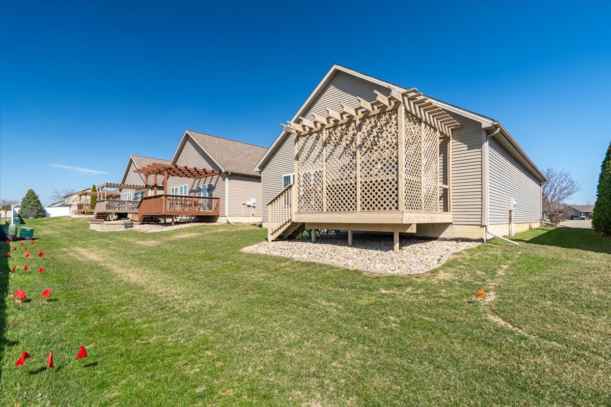 2020 Escalade Road Bloomington, IL 61705 - Photo 26 of 28