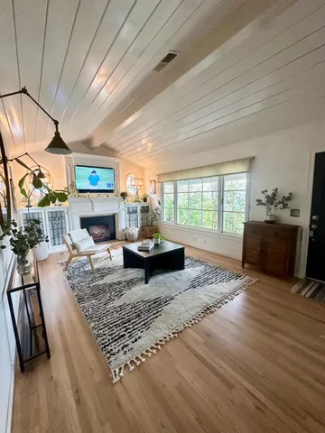 $6,000 | 456 King Street, Redwood City, CA 94062