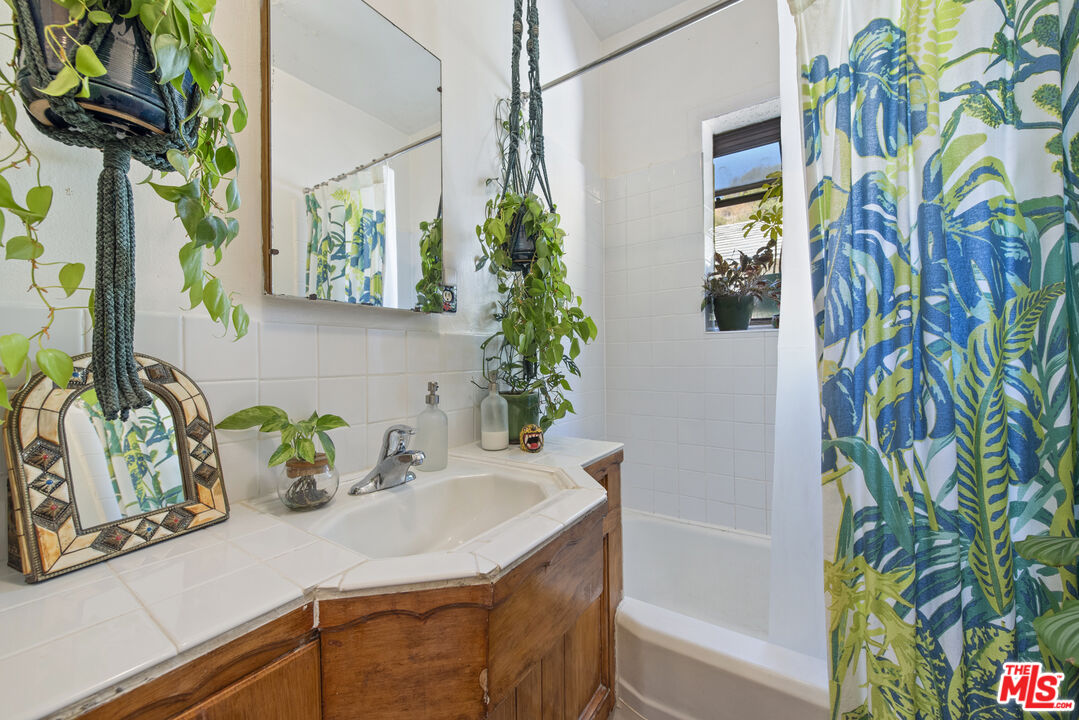 6349 Blanchard Canyon Road Tujunga, CA 91042 - Photo 21 of 71